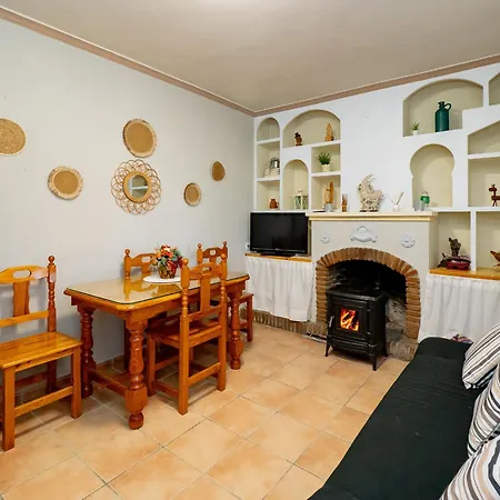Holiday home Cubo's La Era De Carraholo *